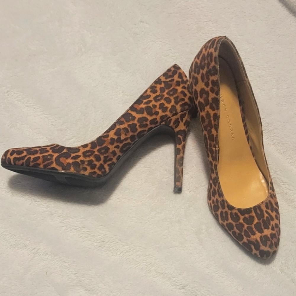 Leopard print heels - Picture 2 of 5